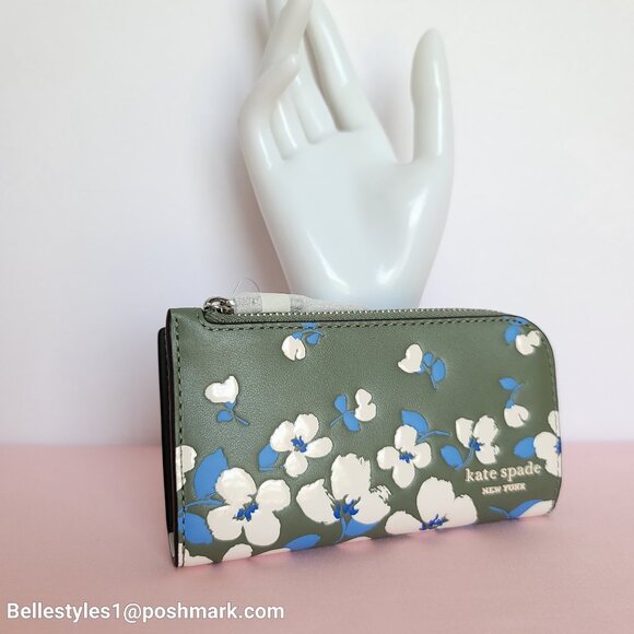 KATE SPADE Devin Painterly Bouquet SMALL Bifold Leather Wallet-Cedar Stand  🎈⭐ - Picture 3 of 16